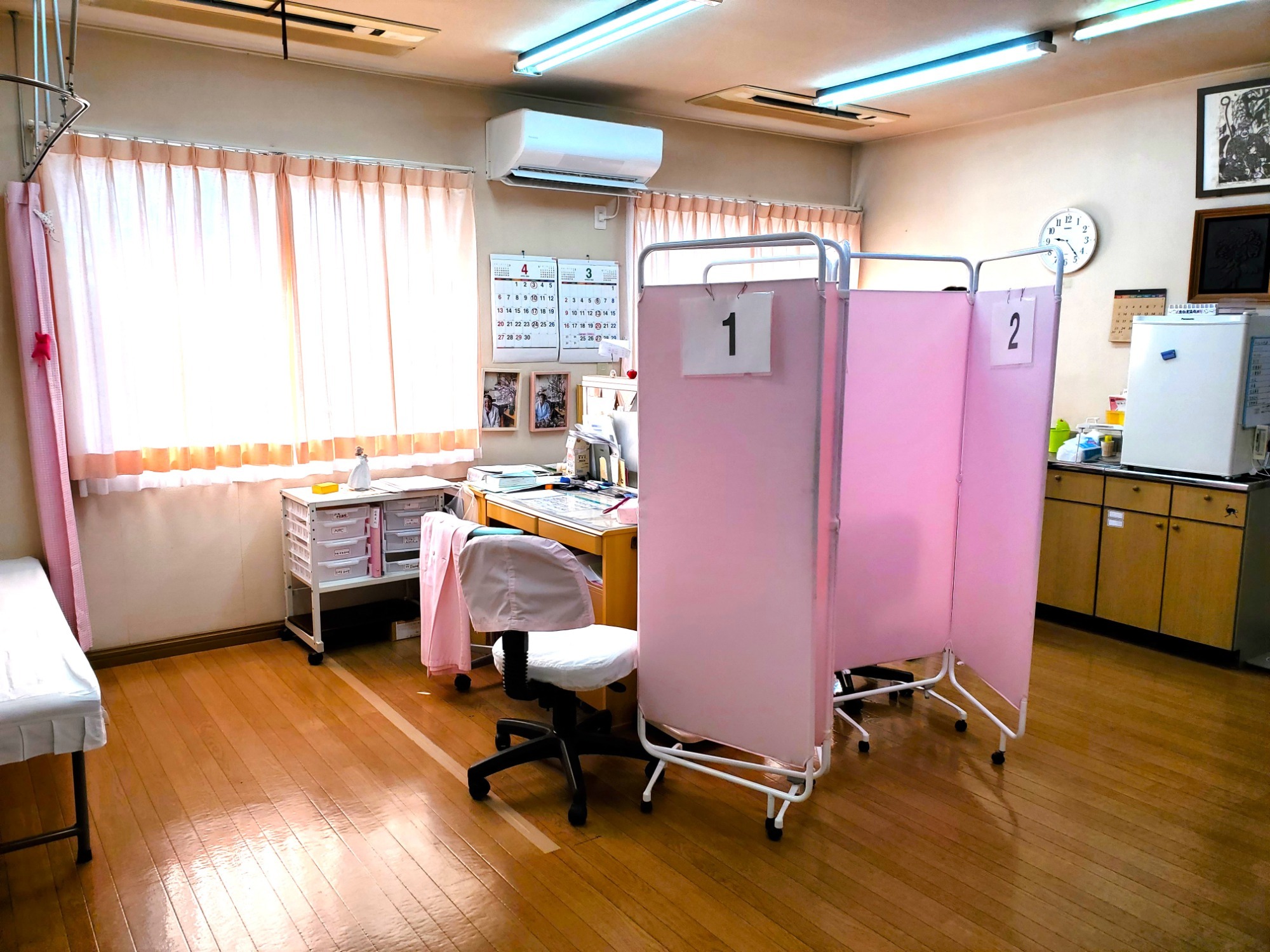 深井小児科内科医院　待合室